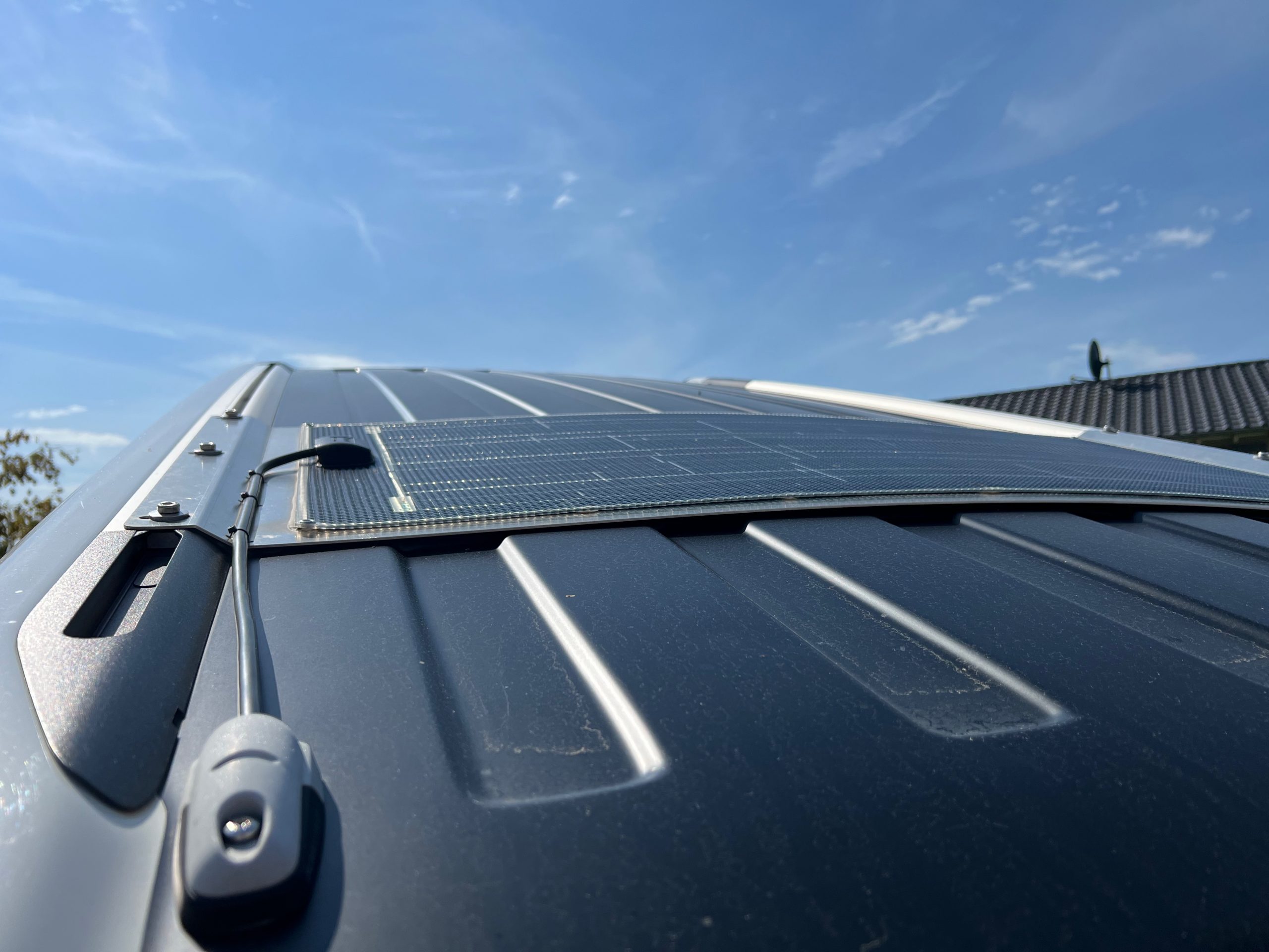 PV Paneel auf einem mobilen Dachaufbau eines Campers